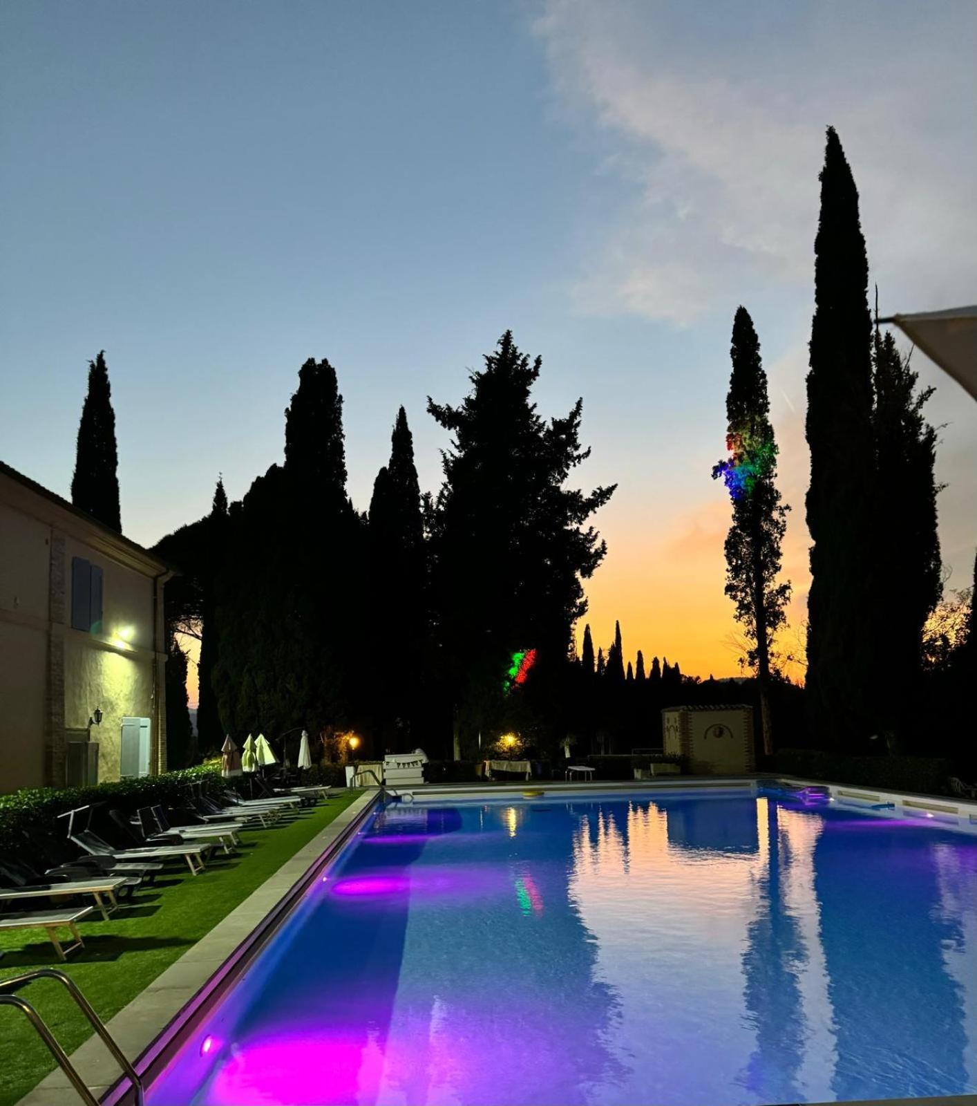 Hotel Villa San Donino チッタ・ディ・カステッロ エクステリア 写真